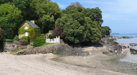 Plage du Chateau de Vaulerault