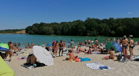 Plage du Lac De Lupiac