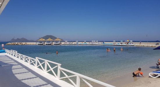 Ayvan Spiaggia II