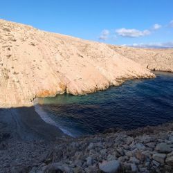 Foto di Konjska beach con molto pulito livello di pulizia