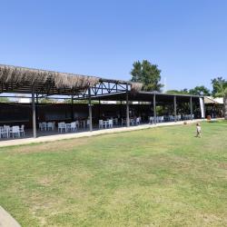 Foto di Belek Public beach con parzialmente pulito livello di pulizia