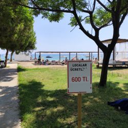 Foto di Belek Public beach area parzialmente alberghiera